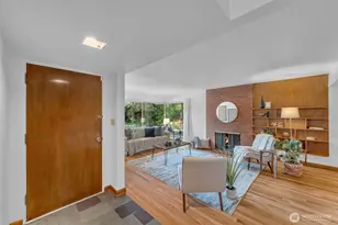 5711 38th Ave NE, Seattle, WA 98105 - Photo 10