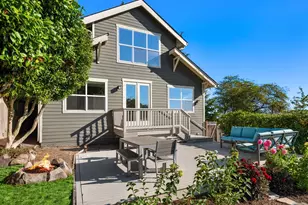 2313 E Mercer St, Seattle, WA 98112 - Photo 32