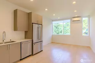 2513 13th Ave S, Seattle, WA 98144 - Photo 2