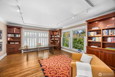 2218 E Prospect Street, Seattle, WA 98112 - Photo 26