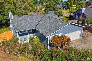 756 Oakhurst Dr, Pacific, WA 98047 - Photo 1