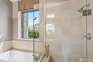 900 Lenora St, Seattle, WA 98121 - Photo 16