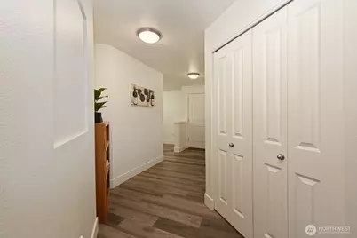12534 15th Avenue NE #36, Seattle, WA 98125 - Photo 6