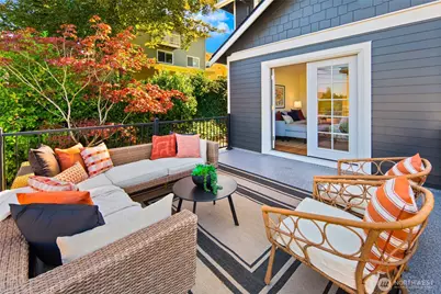 3205 E Pine Street, Seattle, WA 98122 - Photo 16