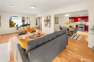 3205 E Pine St, Seattle, WA 98122 - Photo 6