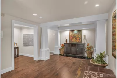 3401 Wallingford Avenue N #210, Seattle, WA 98103 - Photo 24