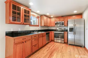 900 SW Elmgrove St, Seattle, WA 98106 - Photo 12