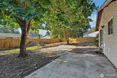 18620 9th Ave Court E, Spanaway, WA 98387 - Photo 22