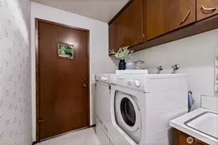 921 129th St S, Tacoma, WA 98444 - Photo 30