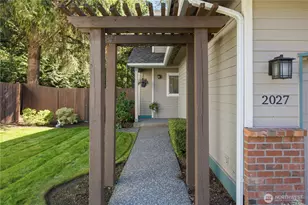 2027 187th Pl SE, Bothell, WA 98012 - Photo 2