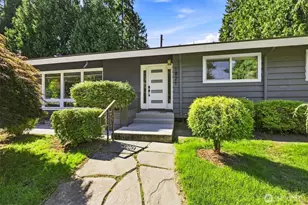 1821 155th Ave SE, Bellevue, WA 98007 - Photo 2