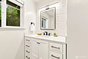 1821 155th Ave SE, Bellevue, WA 98007 - Photo 20