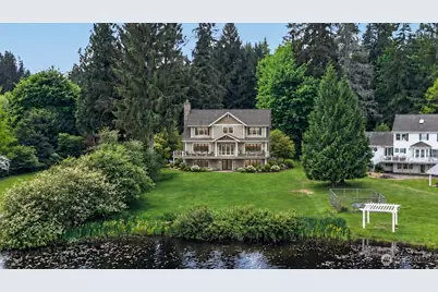 107 Xx W Lake Joy Drive NE, Carnation, WA 98014 - Photo 1
