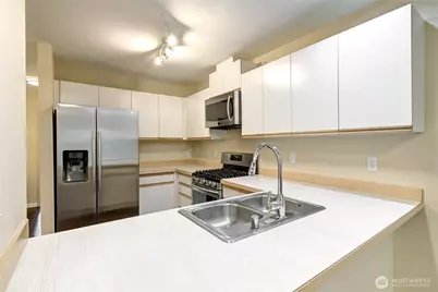 13700 56th Avenue SE, Everett, WA 98208 - Photo 6
