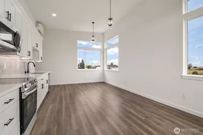 27523 102nd Avenue NW #E, Stanwood, WA 98292 - Photo 6