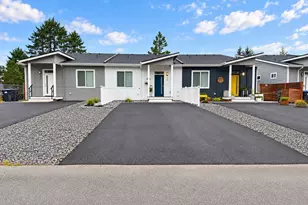 607 Sunset Ave NE, Ocean Shores, WA 98569 - Photo 2