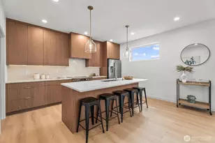 7509 12th Ave SW, Seattle, WA 98106 - Photo 10