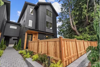 7509 12th Avenue SW, Seattle, WA 98106 - Photo 2