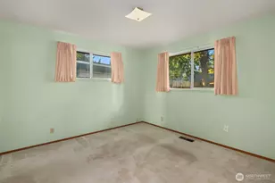 518 N 198th St, Shoreline, WA 98133 - Photo 18