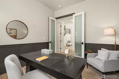 10217 NE 24th Street, Bellevue, WA 98004 - Photo 16