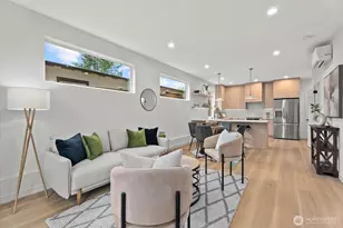 7511 12th Ave SW, Seattle, WA 98106 - Photo 2