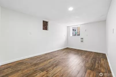 4545 5th Avenue NE, Seattle, WA 98105 - Photo 26