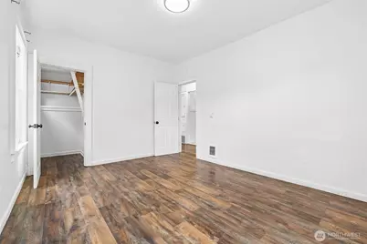 4545 5th Avenue NE, Seattle, WA 98105 - Photo 10