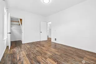 4545 5th Ave NE, Seattle, WA 98105 - Photo 10