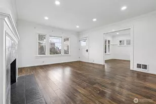 4545 5th Ave NE, Seattle, WA 98105 - Photo 6