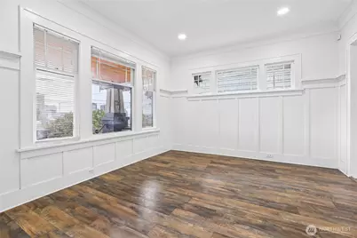 4545 5th Avenue NE, Seattle, WA 98105 - Photo 8
