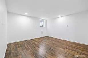 4545 5th Ave NE, Seattle, WA 98105 - Photo 24