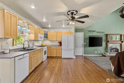 1106 N 8th Street, Mount Vernon, WA 98273 - Photo 12