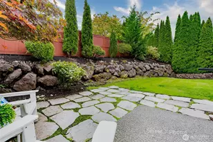 23171 NE 128th Pl, Redmond, WA 98053 - Photo 2