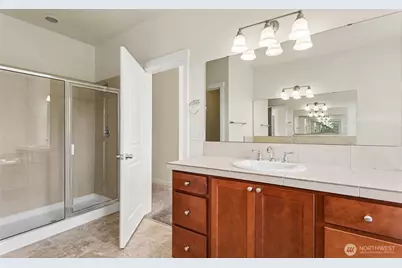 1423 NE Hickory Lane, Issaquah, WA 98029 - Photo 18