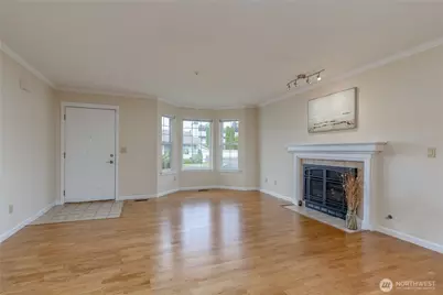 1811 F Street SE #14, Auburn, WA 98002 - Photo 4