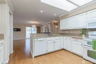 1811 F St SE, Auburn, WA 98002 - Photo 8