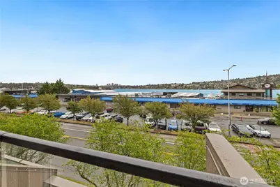 2105 Westlake Avenue N #201, Seattle, WA 98109 - Photo 2
