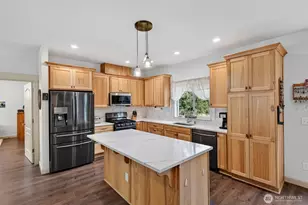 381 Studebaker Spur 2, Castle Rock, WA 98611 - Photo 4
