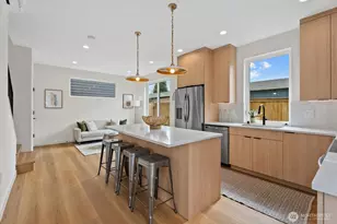 7513 12th Ave SW, Seattle, WA 98106 - Photo 2