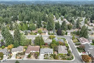 15832 SE 169th Pl, Renton, WA 98058 - Photo 2
