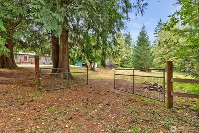 905 Griffiths Lane W, Seabeck, WA 98380 - Photo 32