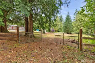 905 Griffiths Ln W, Seabeck, WA 98380 - Photo 32