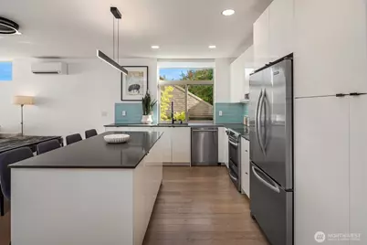 2612 E Denny Way, Seattle, WA 98122 - Photo 14