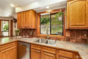 12825 184th Dr SE, Snohomish, WA 98290 - Photo 10