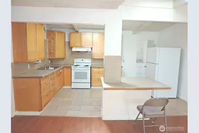 11709 26th Avenue NE, Seattle, WA 98125 - Photo 4