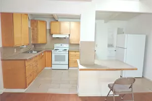 11709 26th Ave NE, Seattle, WA 98125 - Photo 4