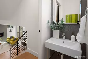 5634 Fauntleroy Wy SW, Seattle, WA 98136 - Photo 16