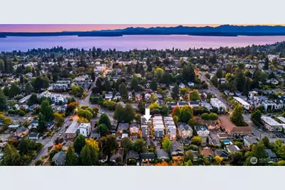 5634 Fauntleroy Way SW #B, Seattle, WA 98136 - Photo 32