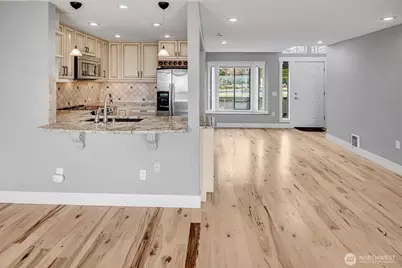 6527 106th Avenue NE #10, Kirkland, WA 98033 - Photo 8