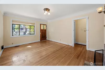 1718 NE 88th Street, Seattle, WA 98115 - Photo 8